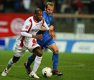 Carl-Zeiss Jena (blaue Trikots) war in Offenbach deutlich unterlegen...